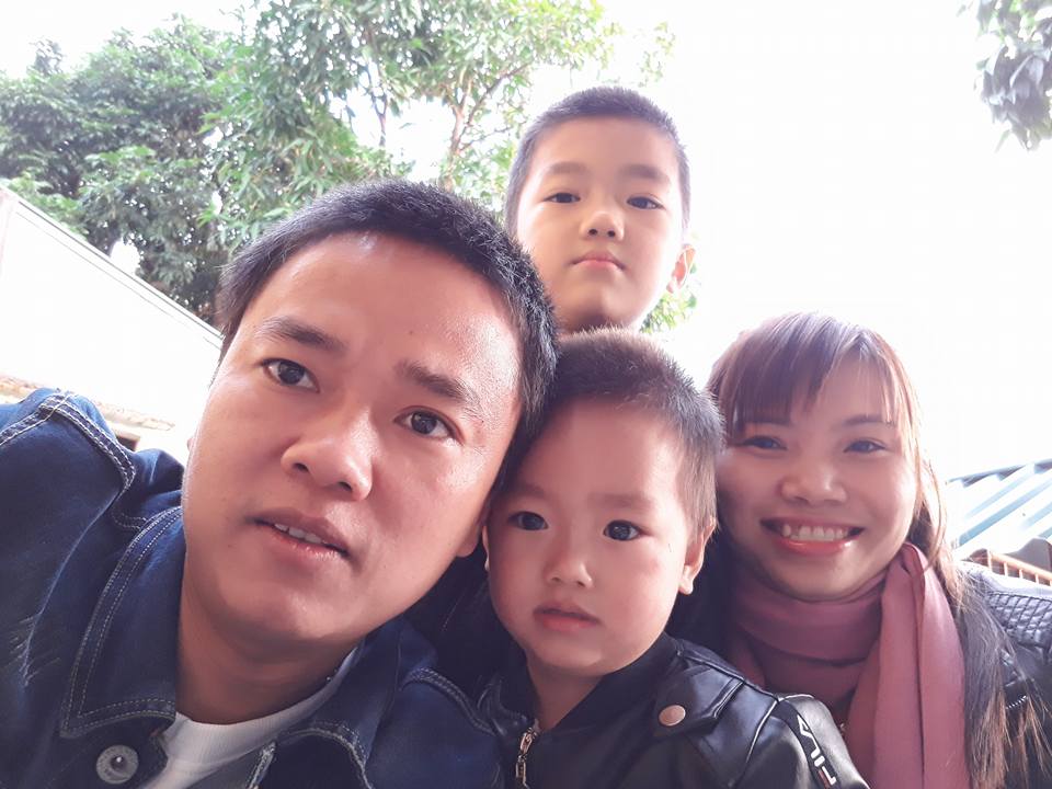 Cuộc thi Gia đình vui khoẻ - Khoe hình nhận thưởng - Gia đình vui vẻ