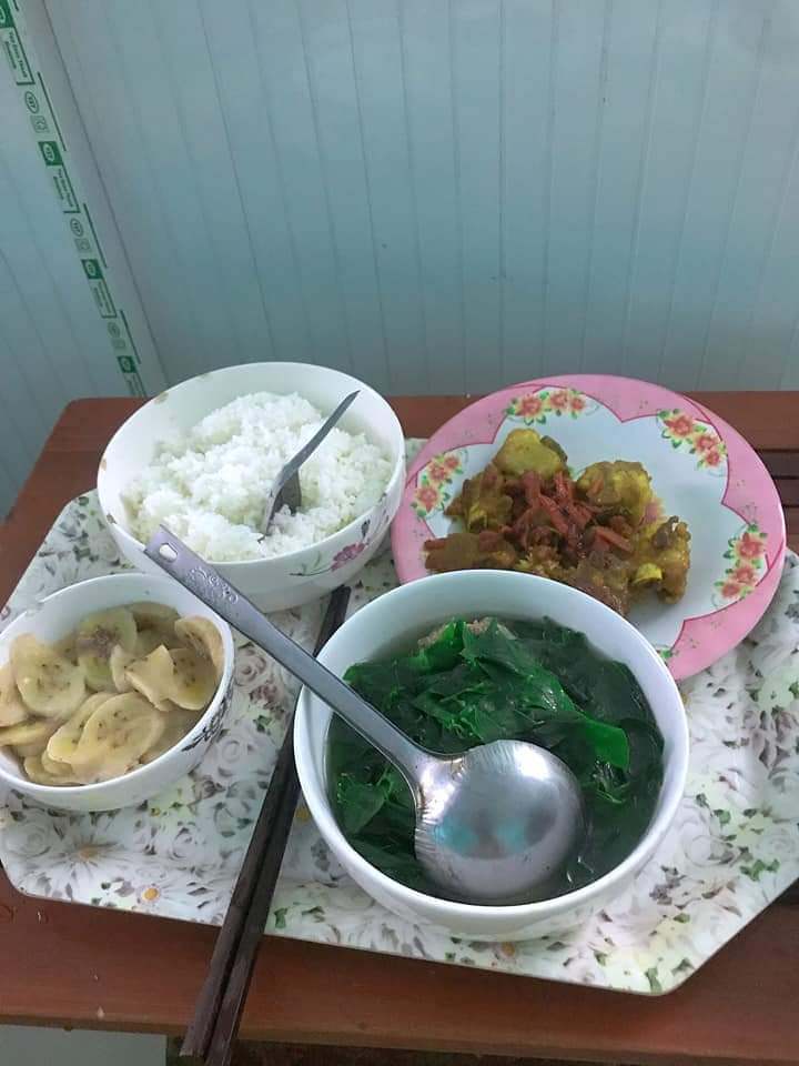 CƠM Ở CỮ 