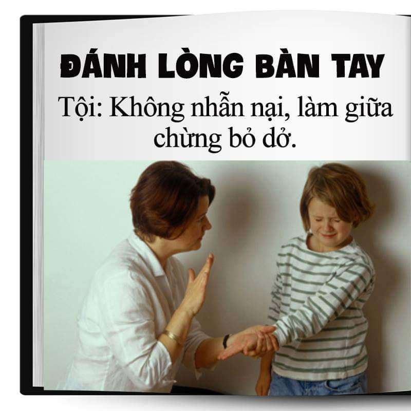 Đánh con, như đánh vào chính mình vậy, cố gắng kiềm chế trong mọi tình huống nhé các mẹ ơi 