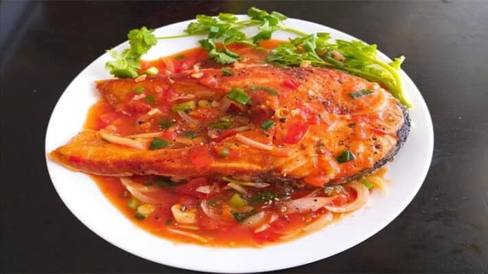 Cách nấu món cá hồi sốt chua ngọt, đậm vị cho cả nhà