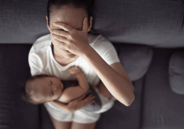  Thiên Chức Làm Mẹ – Hành Trình Yêu Thương Vô Bờ