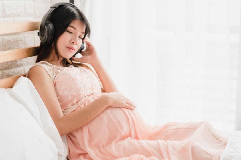 Bản nhạc thai giáo 3 tháng giữa giúp mẹ bầu thư giãn, thai nhi phát triển khỏe mạnh
