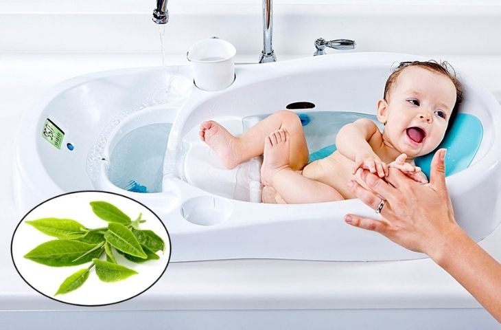 Mom tắm gì cho bé sơ sinh hết rôm sảy?